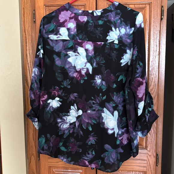 Women’s Simply Vera Top - Picture 2 of 2